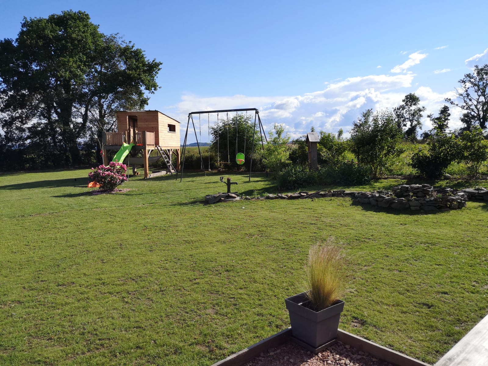 Jardin paysagé par Les Jardins de Chawi